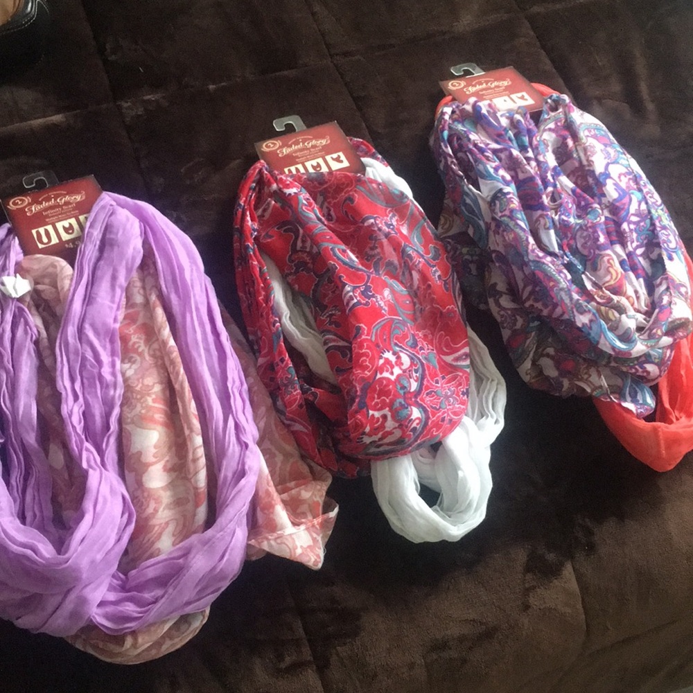 🆕 INFINITY SCARVES STEAL!